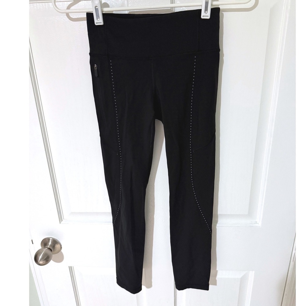 Lululemon Black High Rise Reflective Dot Running Leggings Size 2 Pocket 24"